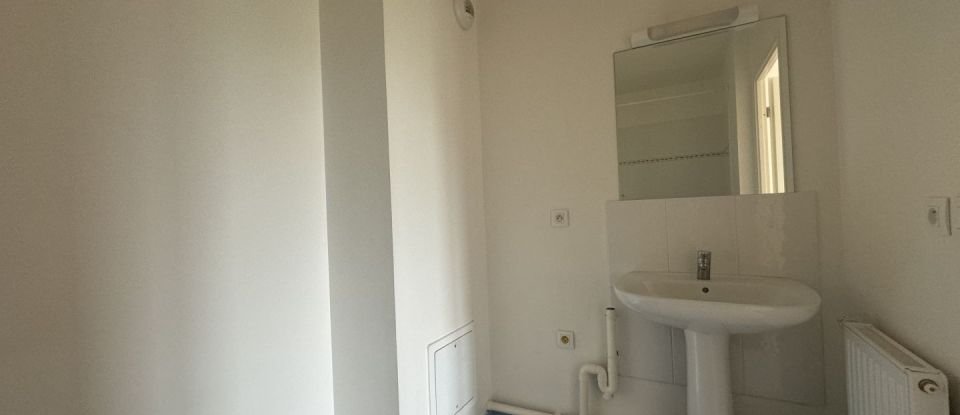 Appartement 2 pièces de 50 m² à Saint-Pierre-du-Perray (91280)