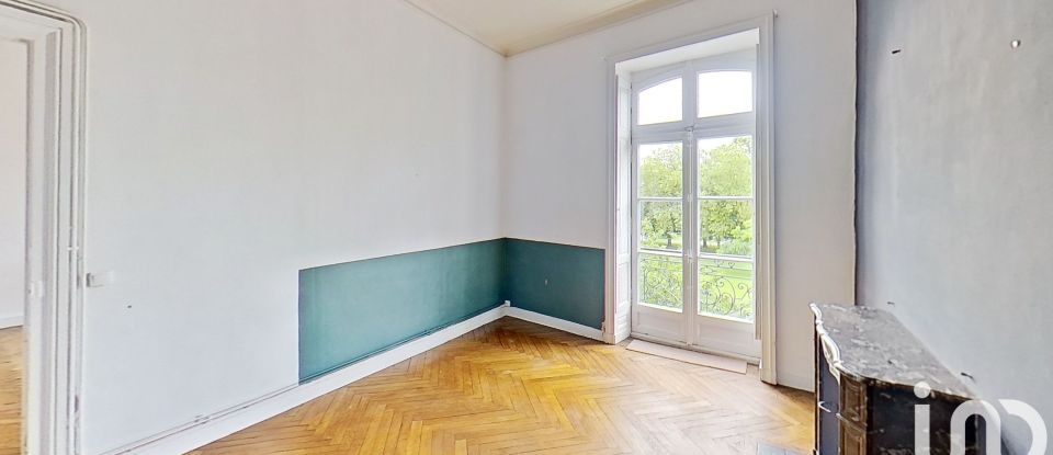 Appartement 4 pièces de 112 m² à Nantes (44000)