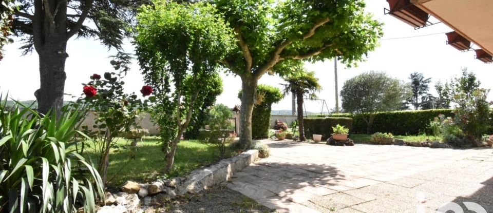 Traditional house 4 rooms of 80 m² in Anneyron (26140)