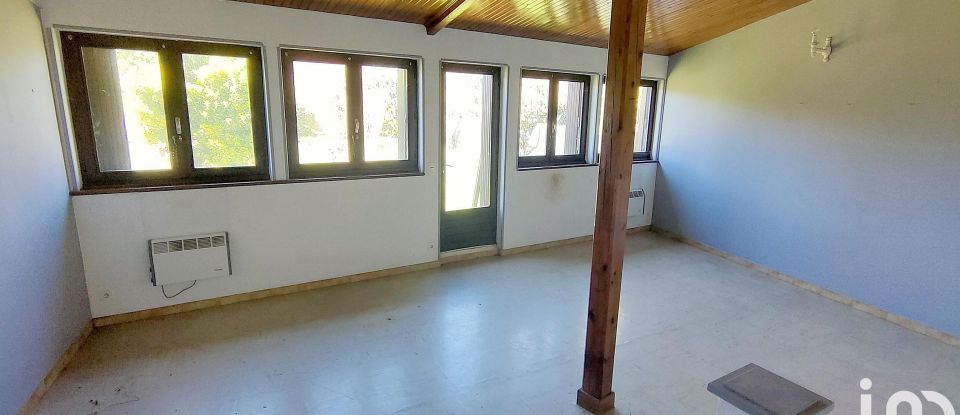 Maison 5 pièces de 79 m² à Aussillon (81200)