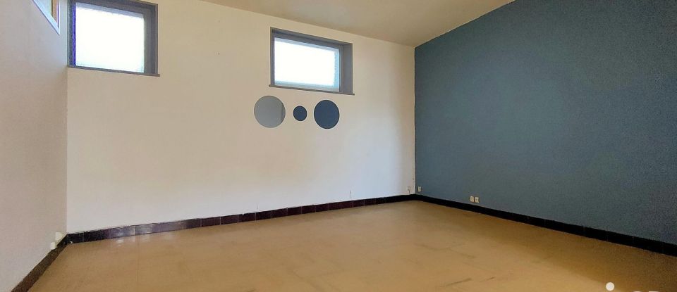 Maison 5 pièces de 79 m² à Aussillon (81200)