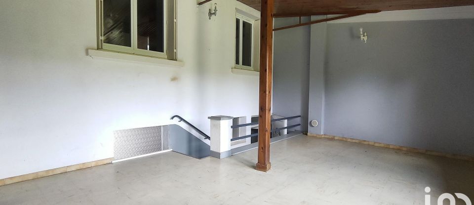 Maison 5 pièces de 79 m² à Aussillon (81200)