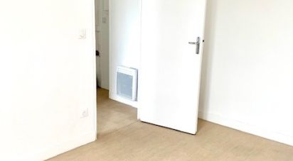 Apartment 1 room of 18 m² in Saint-Denis (93200)