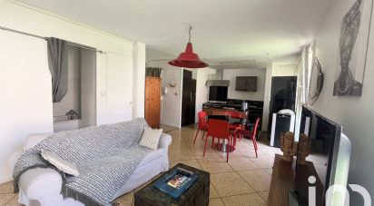 Apartment 3 rooms of 54 m² in Marseille (13007)