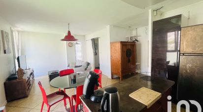 Apartment 3 rooms of 54 m² in Marseille (13007)