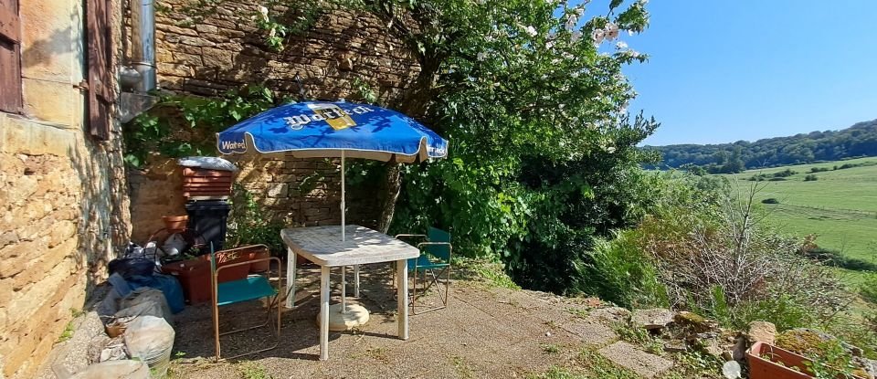 Maison de village 2 pièces de 61 m² à Abbans-Dessus (25440)