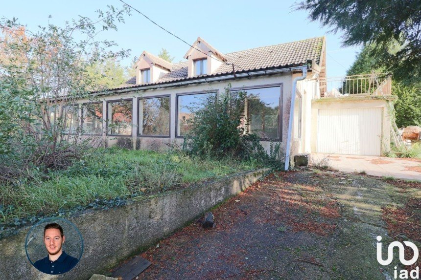 House 6 rooms of 145 m² in Nogent-le-Roi (28210)