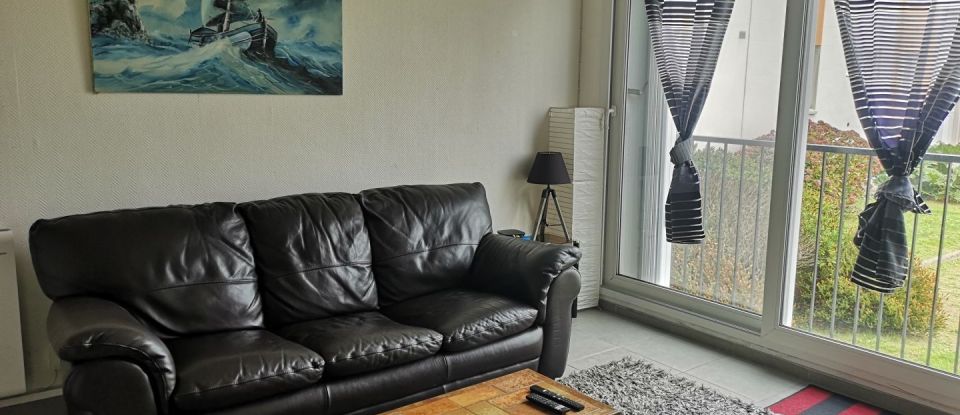 Apartment 2 rooms of 30 m² in Brest (29200)