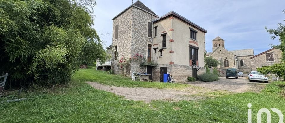 Maison 7 pièces de 226 m² à Sennecey-le-Grand (71240)