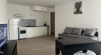 Appartement 3 pièces de 66 m² à Bobigny (93000)