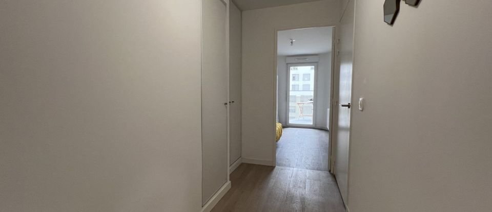 Apartment 3 rooms of 66 m² in Bobigny (93000)