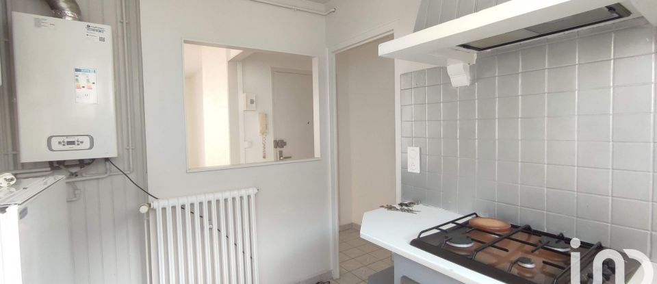 Apartment 3 rooms of 51 m² in Besançon (25000)