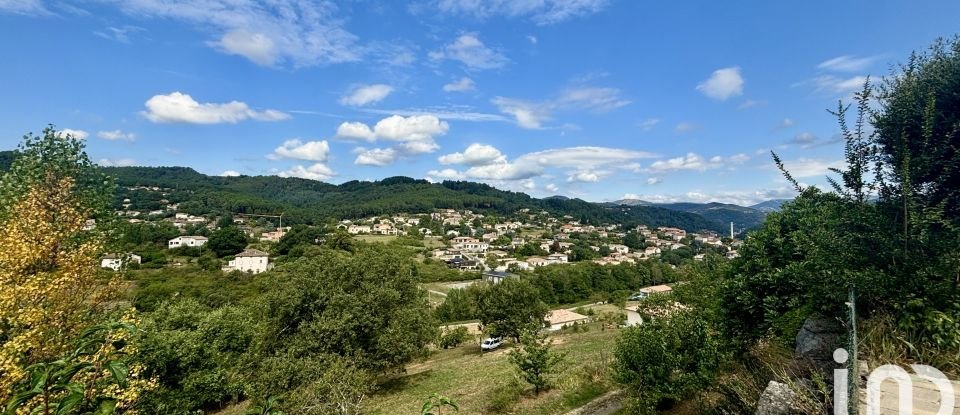 Maison traditionnelle 7 pièces de 192 m² à Aubenas (07200)