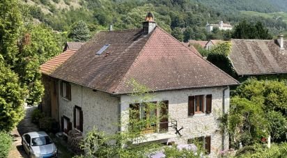 Maison de campagne 5 pièces de 189 m² à Lucey (73170)