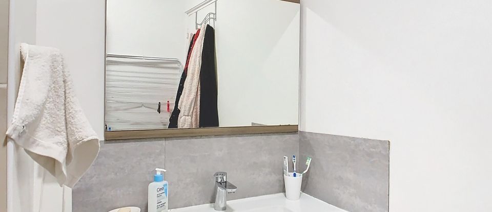 Appartement 4 pièces de 69 m² à Tours (37100)