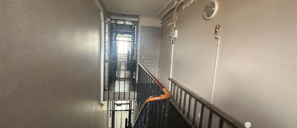 Appartement 1 pièce de 9 m² à Paris (75016)