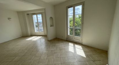 Apartment 4 rooms of 121 m² in Melun (77000)