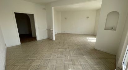 Apartment 4 rooms of 121 m² in Melun (77000)