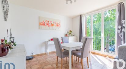 Appartement 3 pièces de 65 m² à Viry-Châtillon (91170)