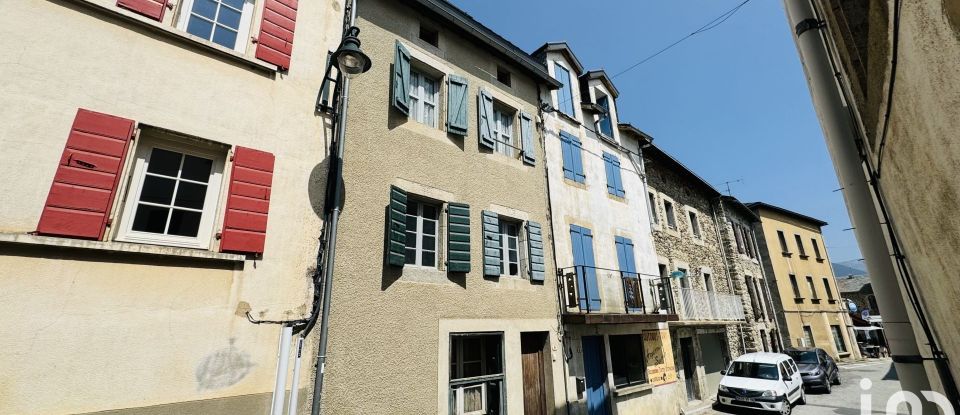 Maison 8 pièces de 254 m² à Formiguères (66210)