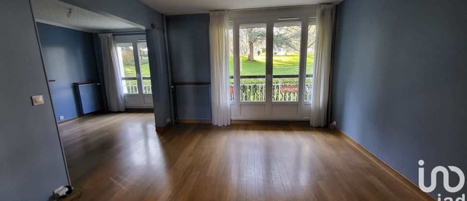 Appartement 6 pièces de 98 m² à Saint-Genis-Laval (69230)