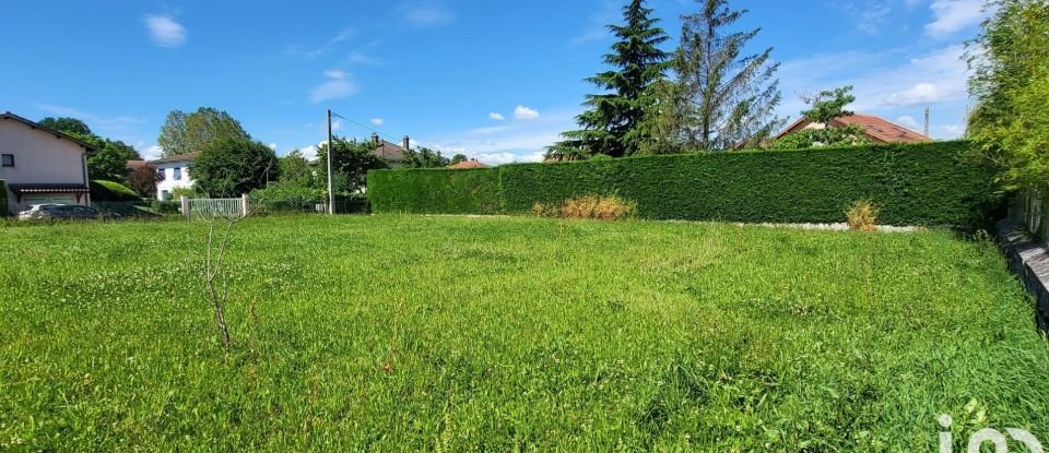 Land of 600 m² in Chaponost (69630)