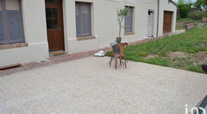 House 5 rooms of 119 m² in Sandarville (28120)