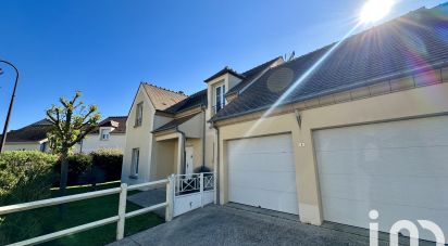 House 7 rooms of 172 m² in Belloy-en-France (95270)