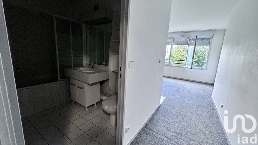 Studio 1 pièce de 24 m² à Carrières-sur-Seine (78420)