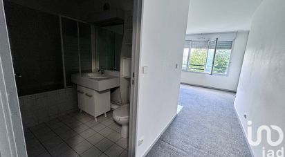 Studio 1 room of 24 m² in Carrières-sur-Seine (78420)