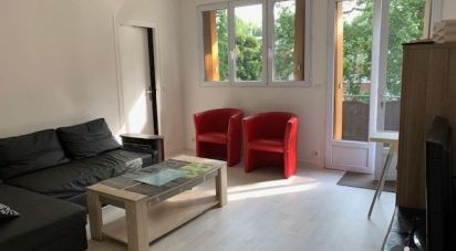 Apartment 3 rooms of 56 m² in Livry-Gargan (93190)