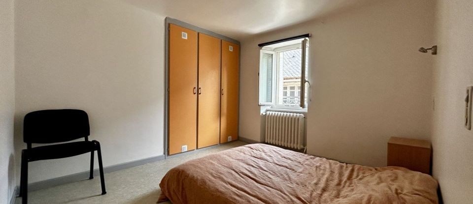 Immeuble de 130 m² à Naucelle (12800)