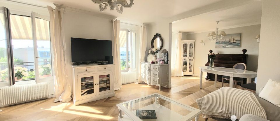 Appartement 5 pièces de 108 m² à Versailles (78000)