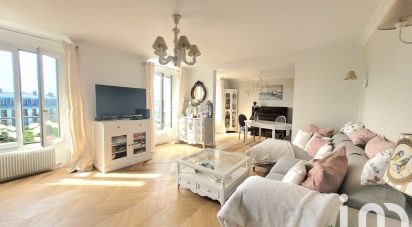 Apartment 5 rooms of 108 m² in Versailles (78000)