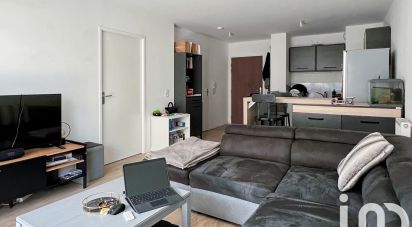 Apartment 2 rooms of 43 m² in Pontault-Combault (77340)