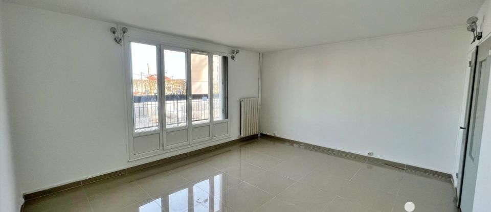 Appartement 4 pièces de 80 m² à Champigny-sur-Marne (94500)