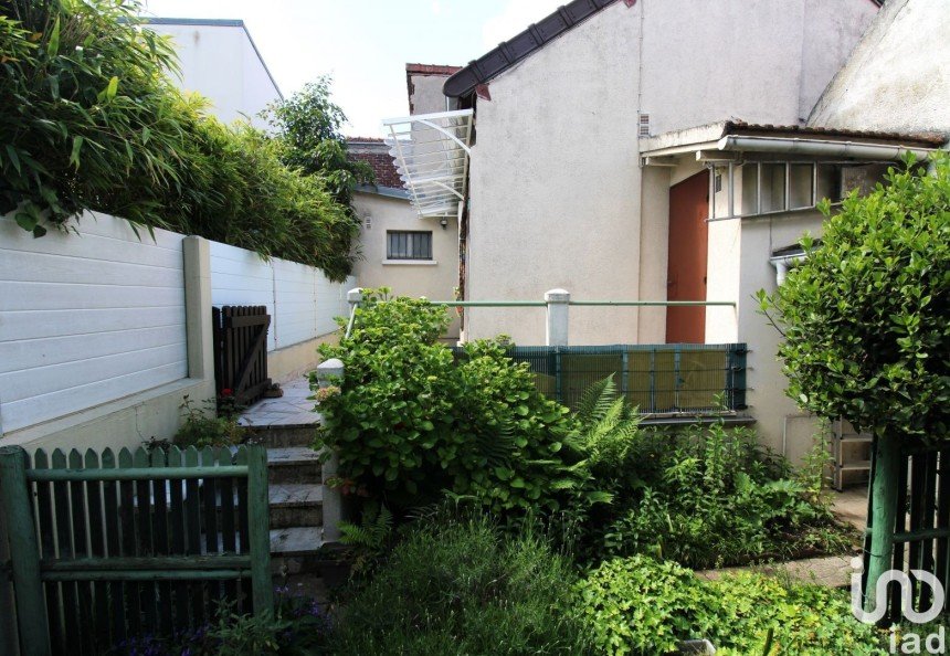 House 4 rooms of 46 m² in Clamart (92140)