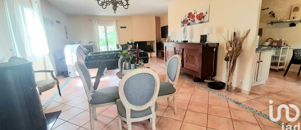 House 7 rooms of 180 m² in Saint-Jean-de-Thurac (47270)