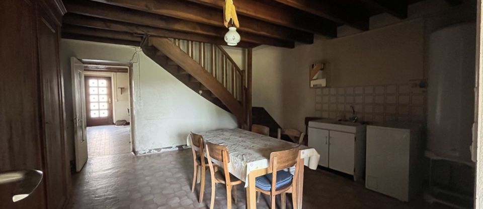 House 5 rooms of 120 m² in Saint-Quentin-sur-Charente (16150)