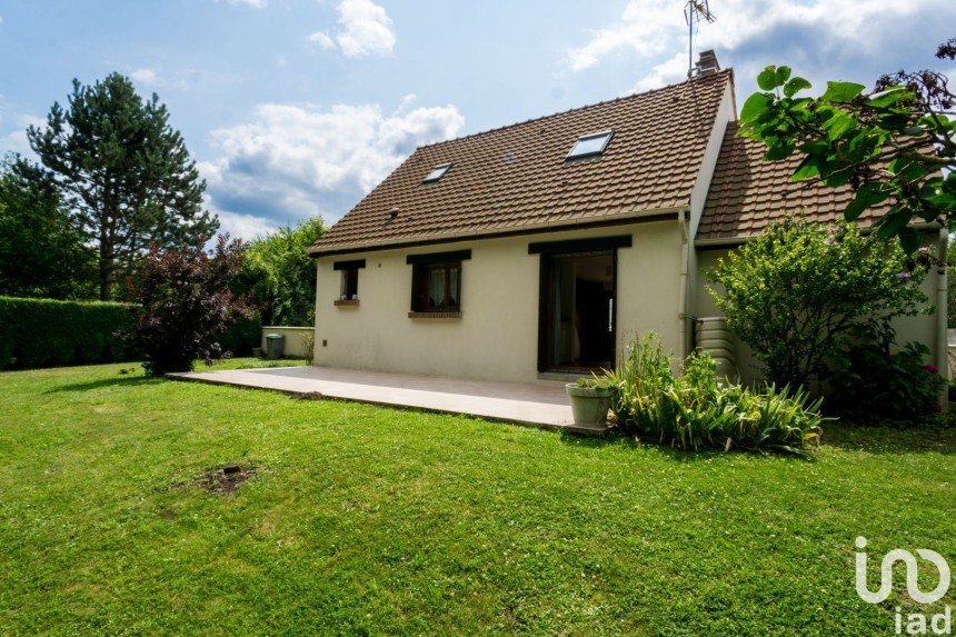 Maison 4 pièces de 93 m² à Claye-Souilly (77410)