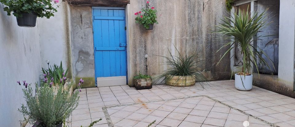 Village house 6 rooms of 141 m² in Ingrandes-Le Fresne sur Loire (49123)