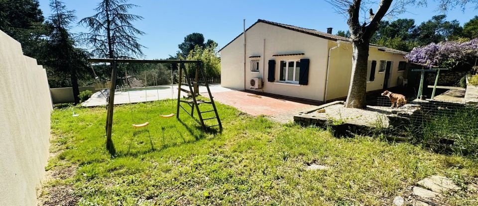 Maison 5 pièces de 120 m² à Nîmes (30900)