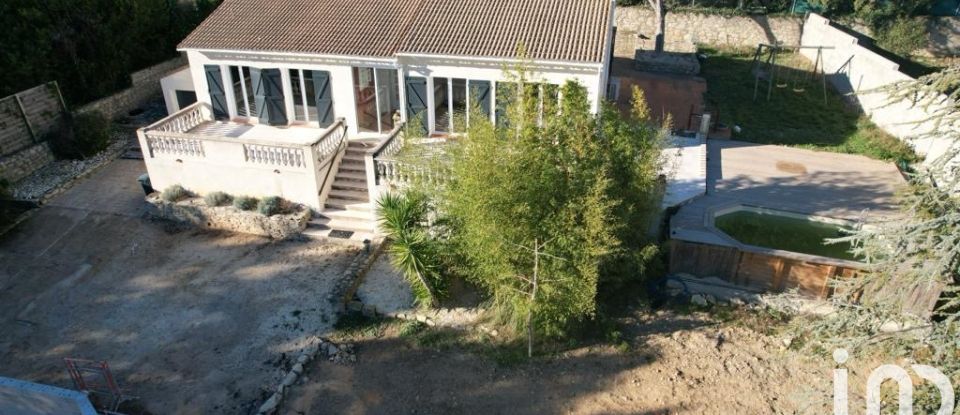 Maison 5 pièces de 120 m² à Nîmes (30900)