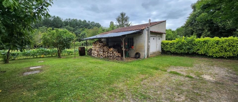 Maison 5 pièces de 115 m² à Vibrac (16120)