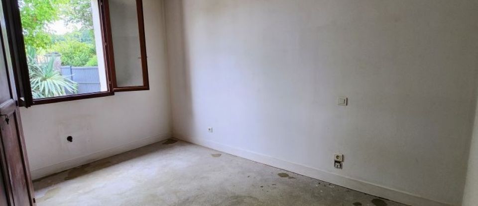 Maison 5 pièces de 115 m² à Vibrac (16120)