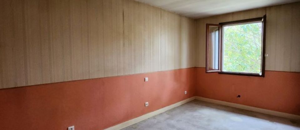 House 5 rooms of 115 m² in Vibrac (16120)