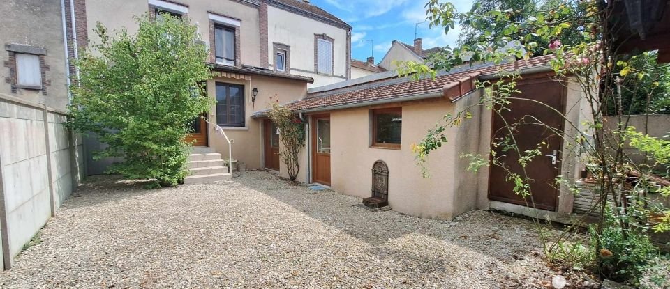 Maison 4 pièces de 109 m² à Romilly-sur-Seine (10100)