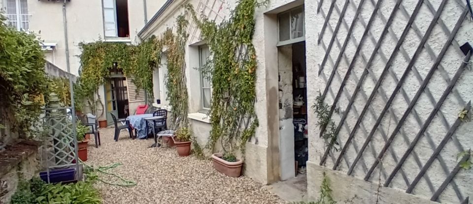 Maison de ville 5 pièces de 117 m² à Villedieu-le-Château (41800)