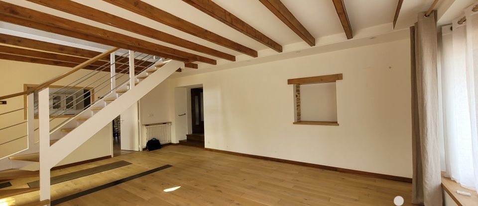 Maison 6 pièces de 188 m² à Leuhan (29390)