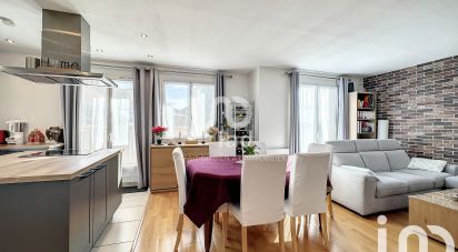 Appartement 3 pièces de 62 m² à Dammarie-les-Lys (77190)